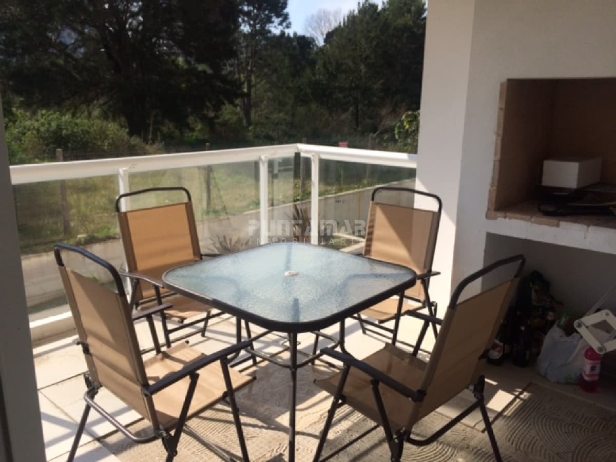 Apartamento en Aidy Grill, 2 dormitorios *  -