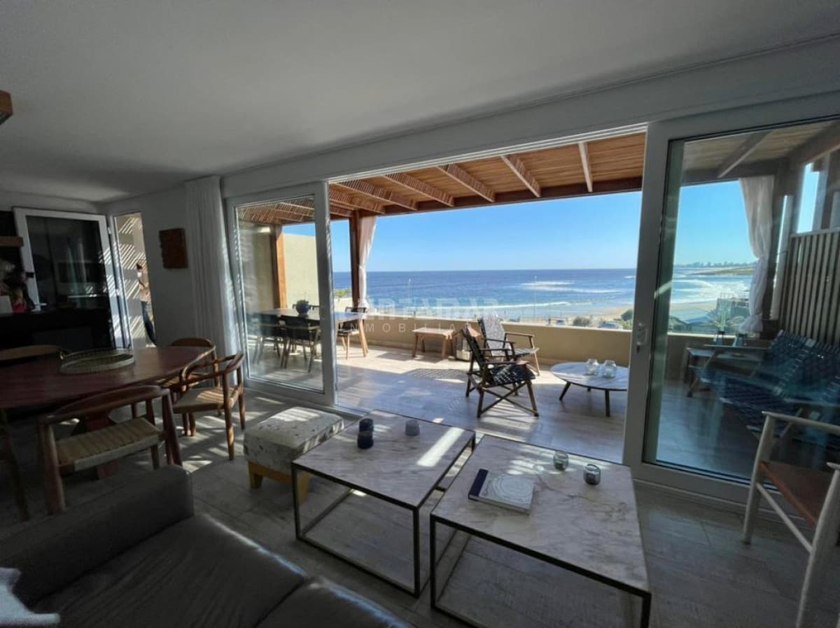 ALQUILER PENT-HOUSE EN LA POSTA DEL CANGREJO  -