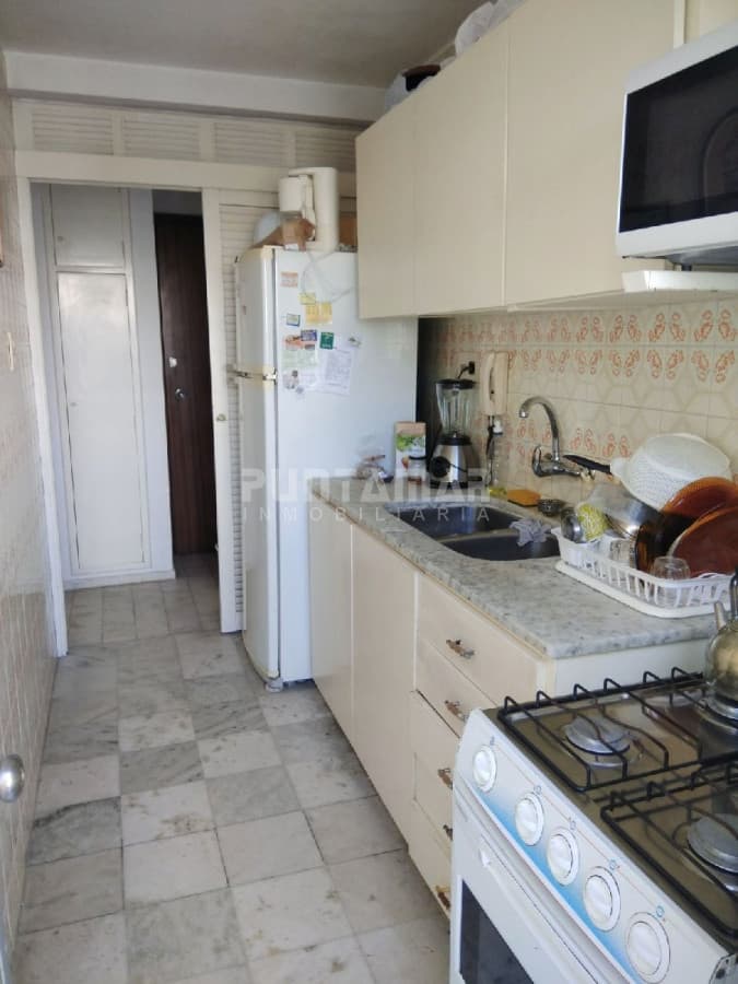 Apartamento en Peninsula, 2 dormitorios *  -