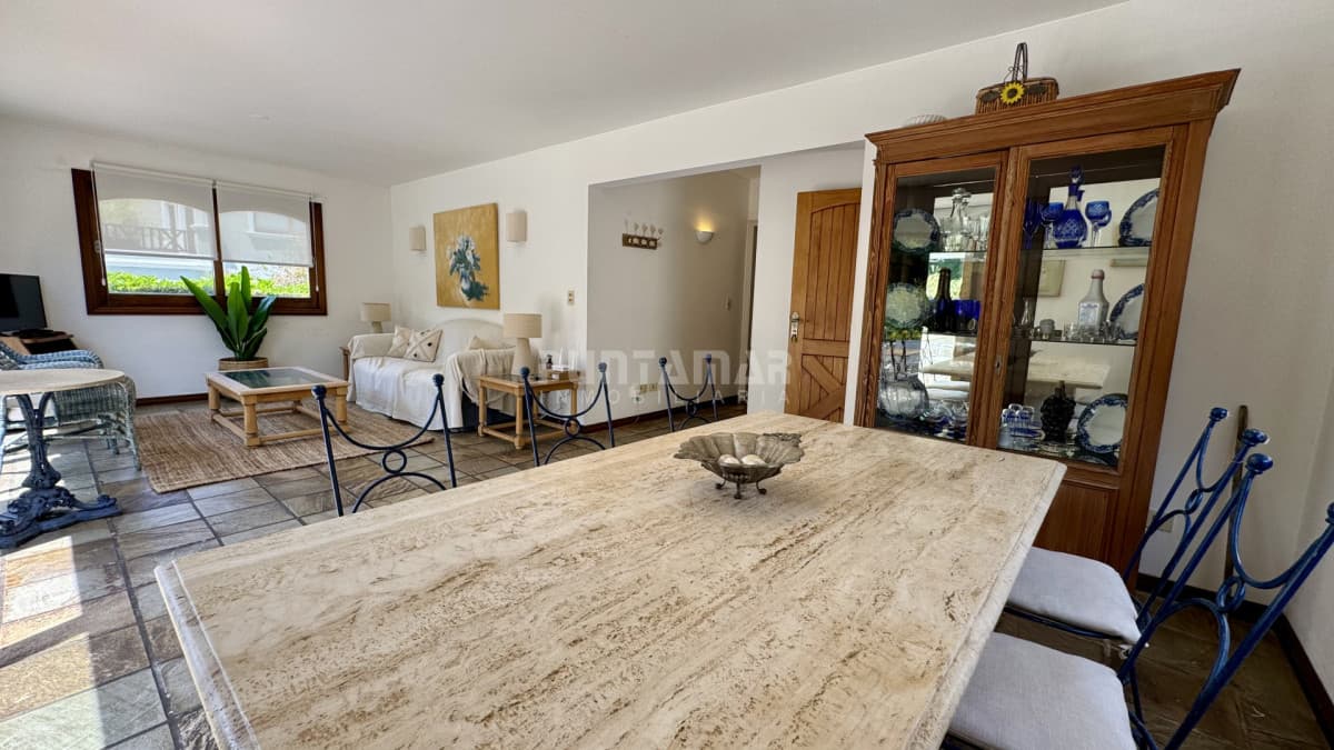 ALQUILER HERMOSO APARTAMENTO DE 3 DORMITORIOS EN RINCON DEL INDIO  -