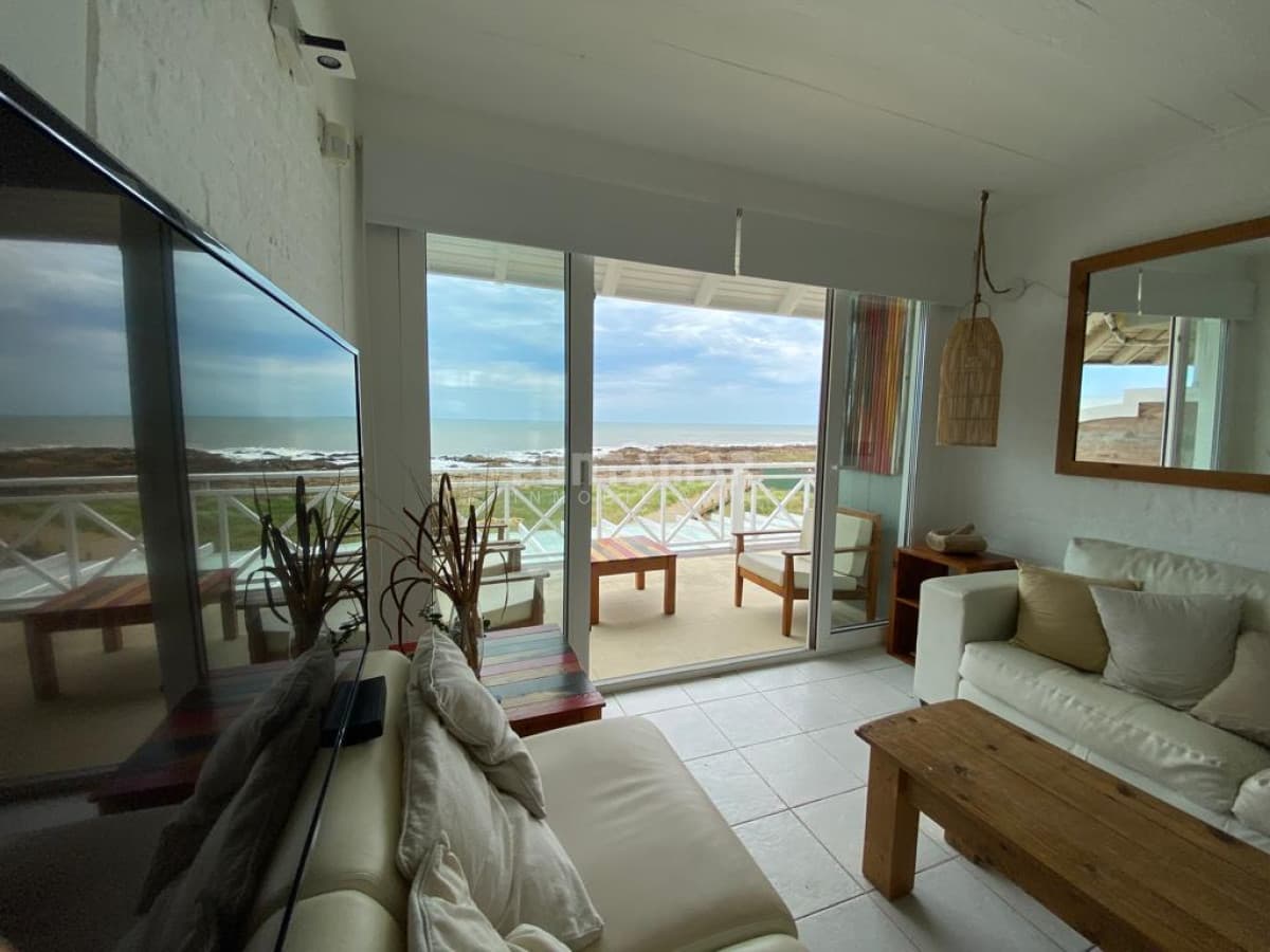 Apartamento ID.211784 - HERMOSO APARTAMENTO EN MONTOYA PRIMERA LINEA AL MAR
