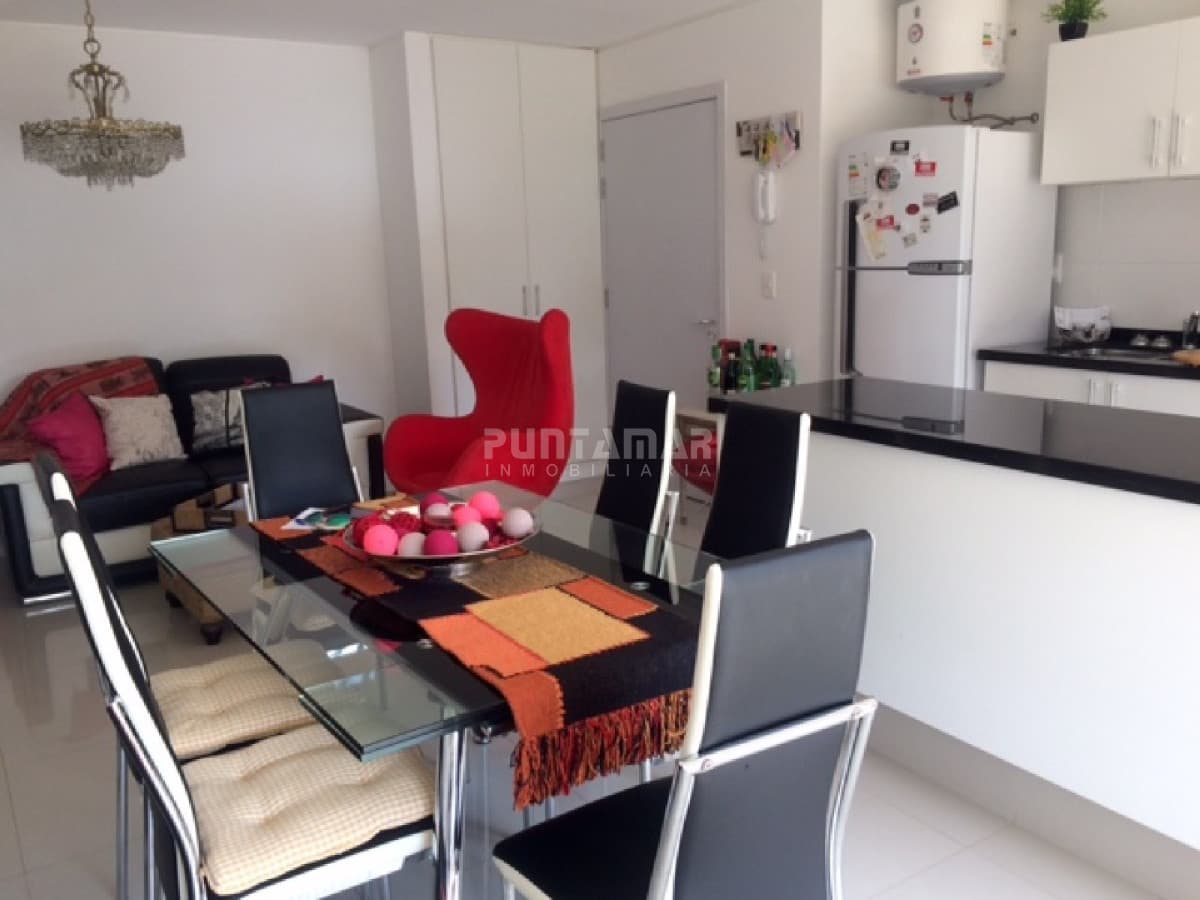 Apartamento en Aidy Grill, 2 dormitorios *  -