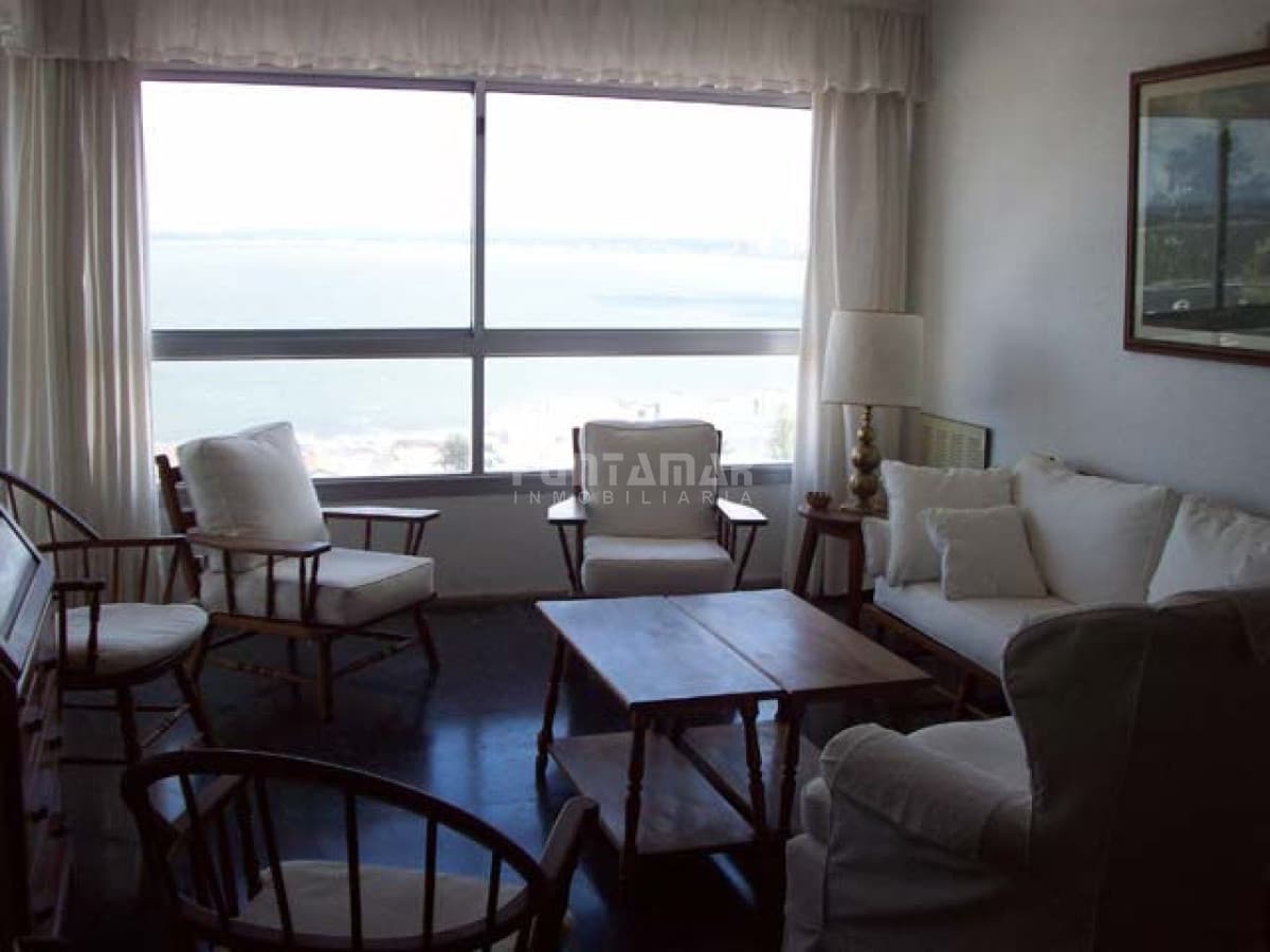Apartamento en Peninsula, 3 dormitorios *  -