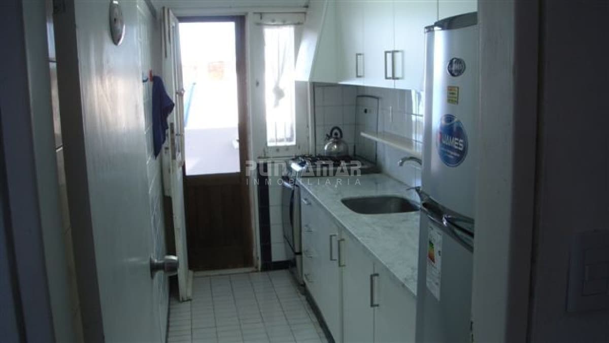 Alquiler de Apartamento en La Barra, 3 dormitorios 3 baños  -