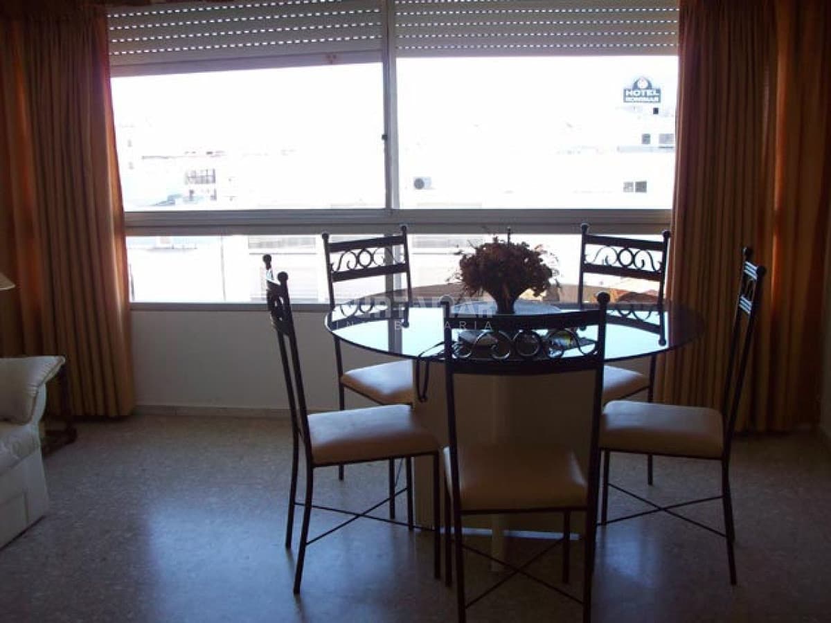 Apartamento en Peninsula, 3 dormitorios *  -