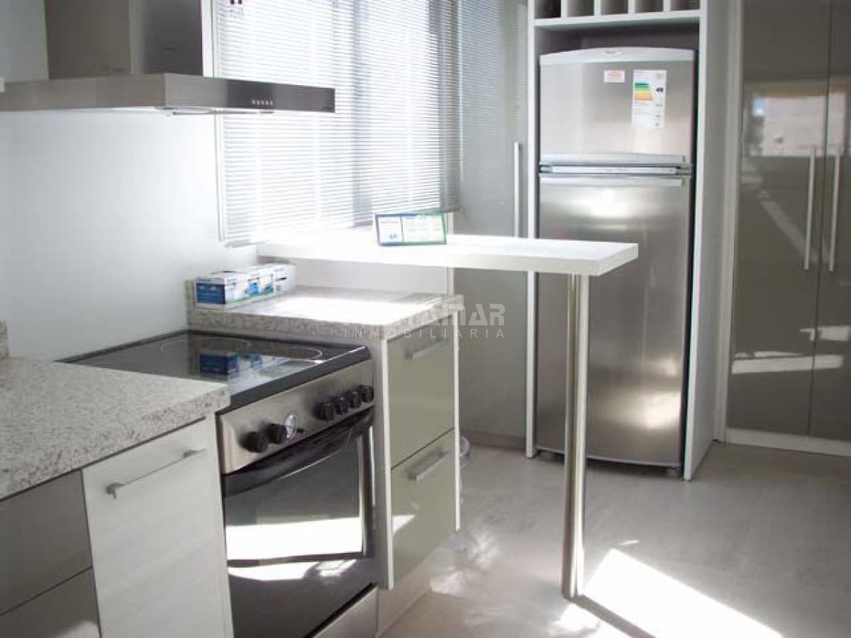 Apartamento ID.1351 - Reciclado en venta, vista al puerto