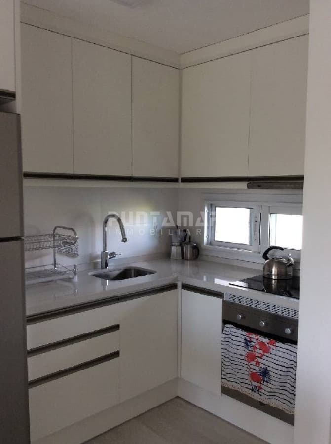 APARTAMENTO DE 1 DORMITORIO Y MEDIO EN LA BARRA  -