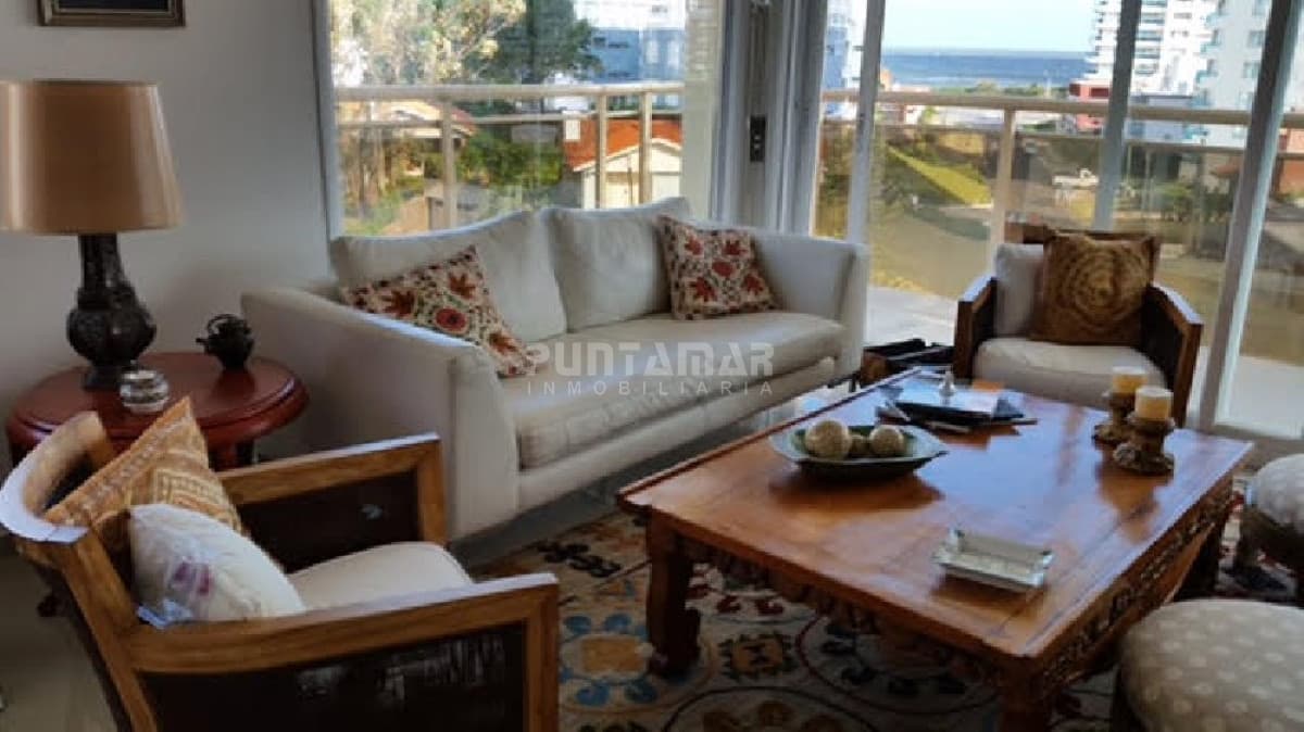 Apartamento en Aidy Grill, 3 dormitorios *  -