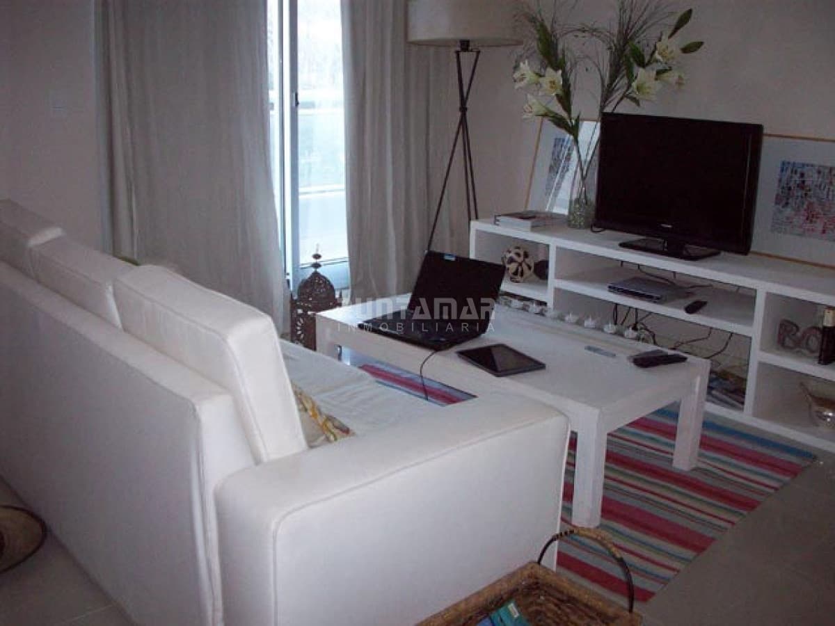 Apartamento en Aidy Grill, 2 dormitorios *  -