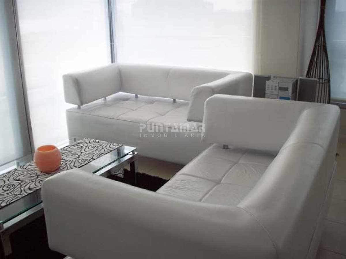 Apartamento en Roosevelt, 3 dormitorios *  -