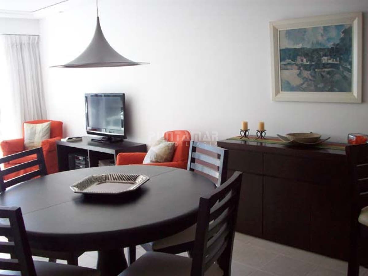 Alquiler Apartamento en Brava a 300 mts del mar  -