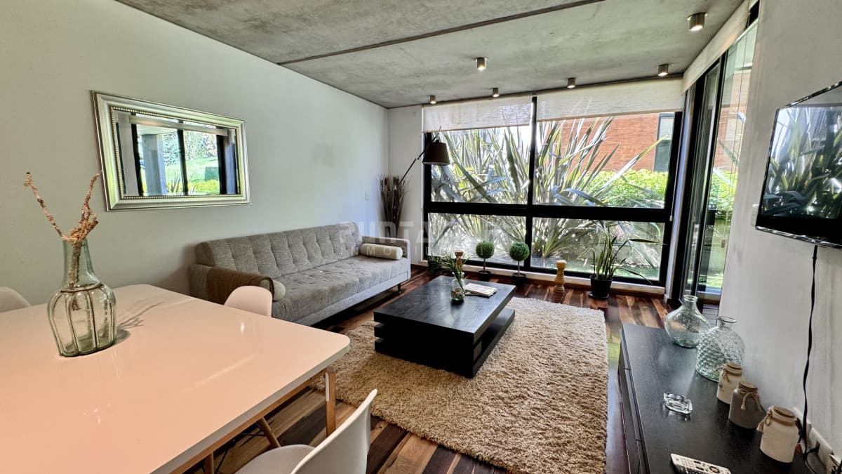 ALQUILER APARTAMENTO DE UN DORMITORIO EN EDIFICIO DE DISEÑO   -