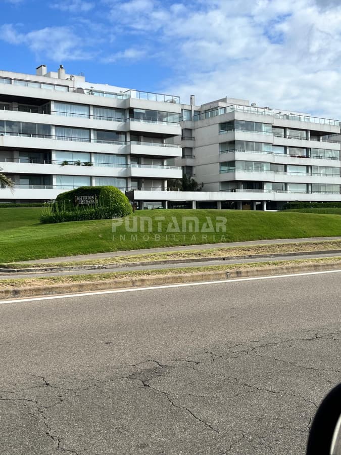 ALQUILER HERMOSO DEPTO 3 DORMÍS  EN PLAYA BRAVA   -