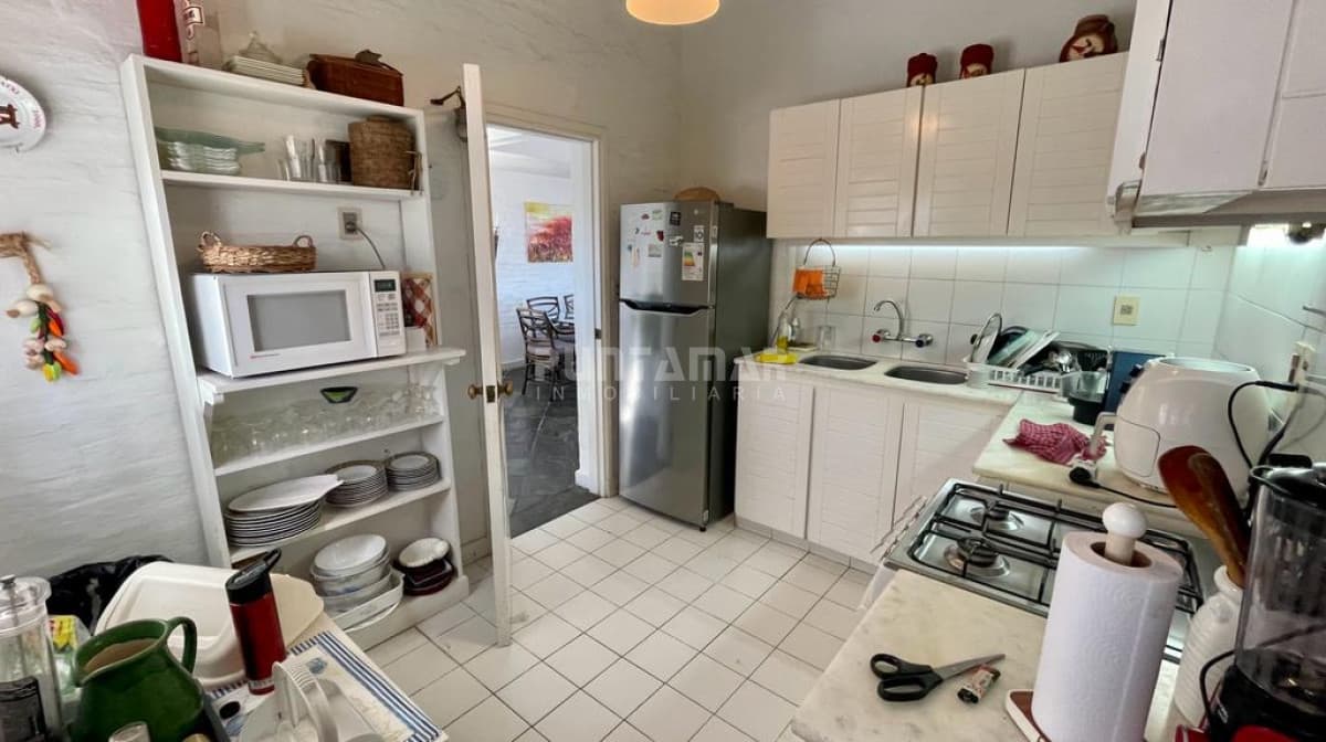 ALQUILER ESPECTACULAR TRIPLEX SOBRE LA PLAYA POSTA DEL CANGREJO   -