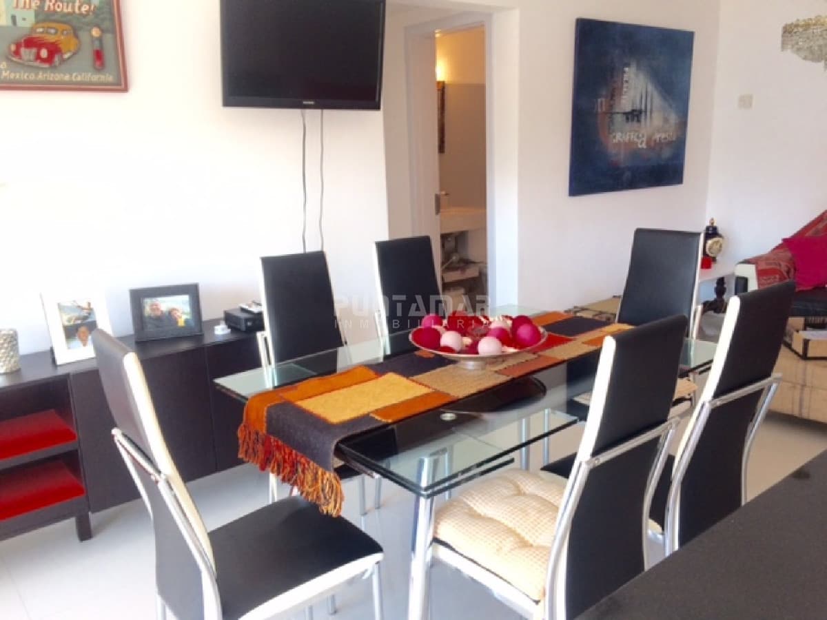 Apartamento en Aidy Grill, 2 dormitorios *  -