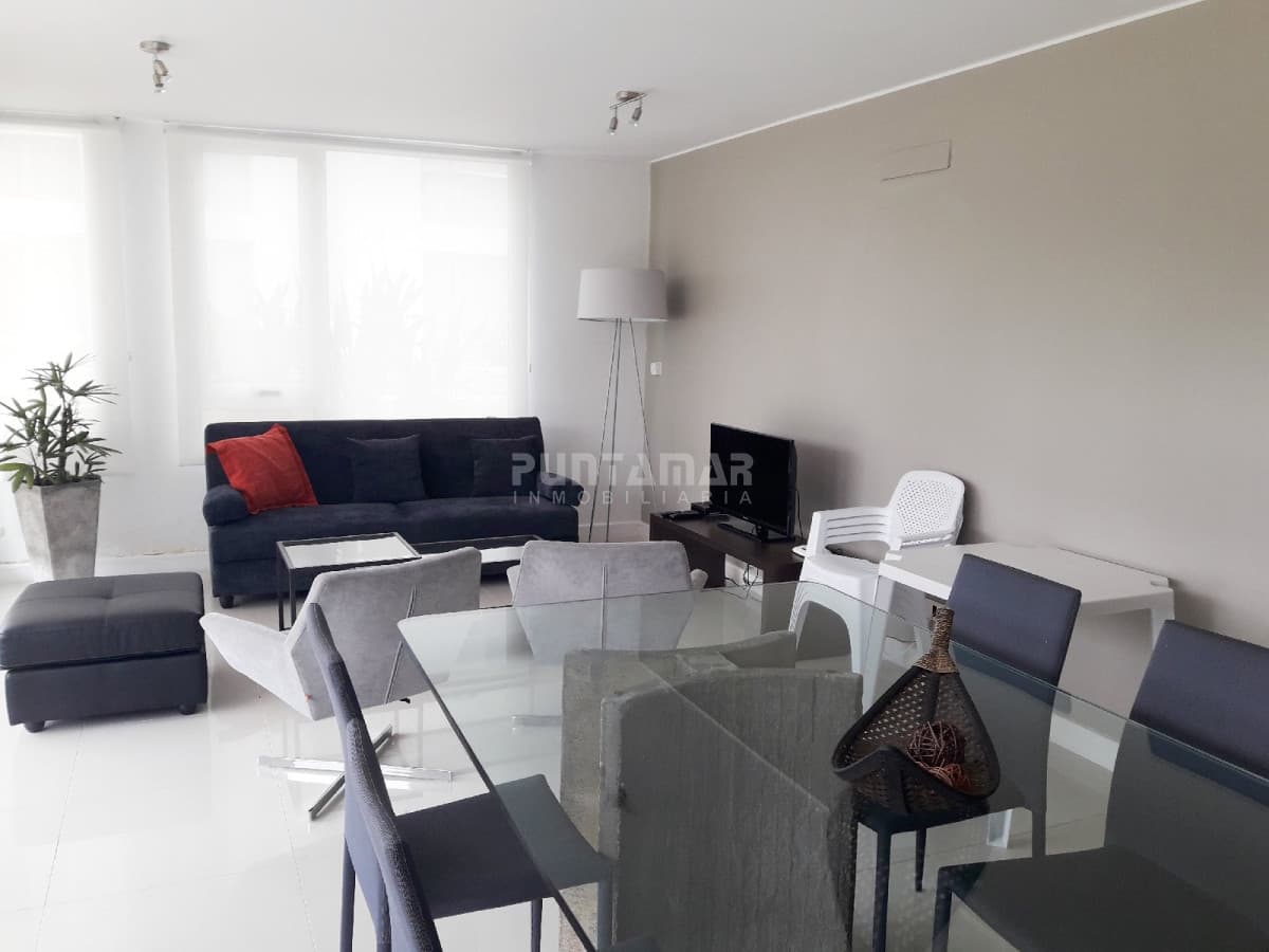 Apartamento ID.211667 - APARTAMENTO DE 2 DORMITORIOS EN SUITE Y TERRAZA CON PARRILLERO PROPIO