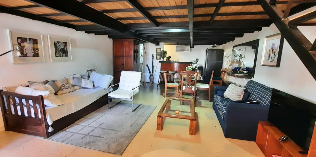 MUY BUEN LOFT EN LA PENINSULA  -
