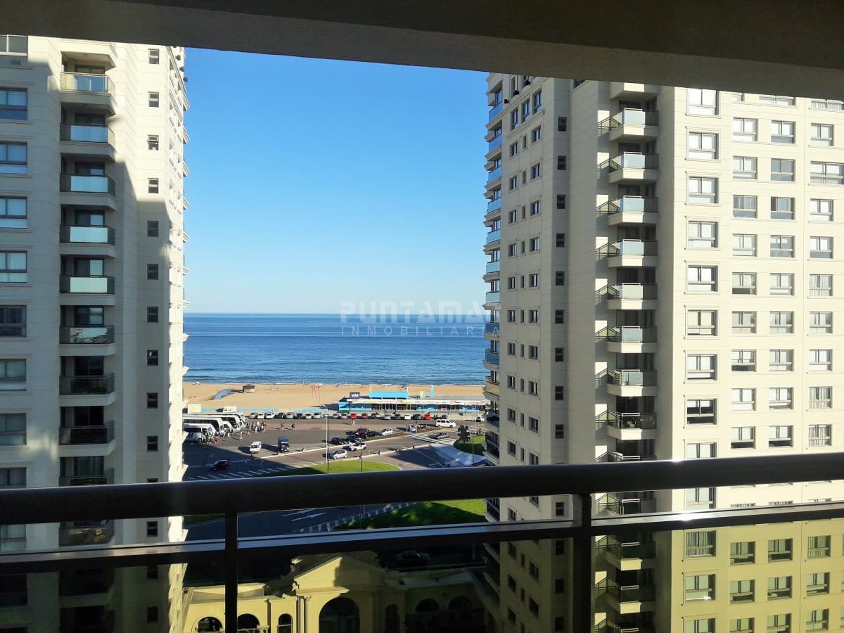 Departamento de 3 dormitorios en suite en Edificio de gran categoria  -