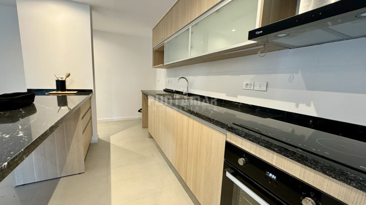 ALQUILER ANUAL EN LA BARRA APARTAMENTO A ESTRENAR 3 DORMITORIOS  -