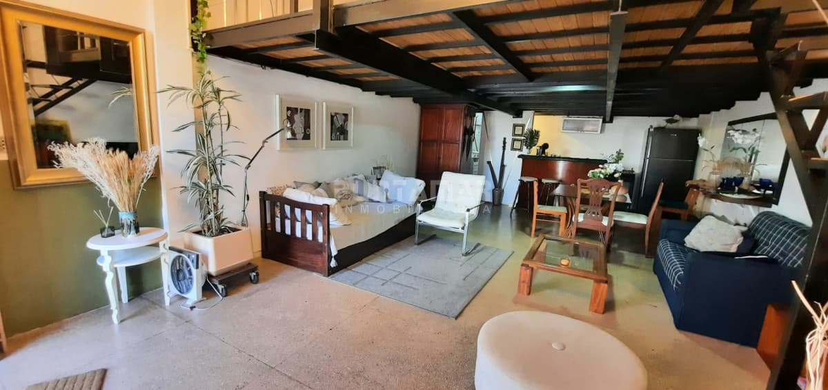 MUY BUEN LOFT EN LA PENINSULA  -