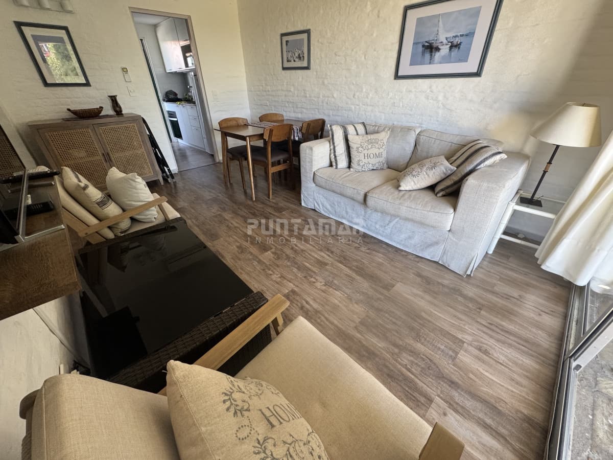 ALQUILER APARTAMENTO A PASOS DE PLAYA MONTOYA  -