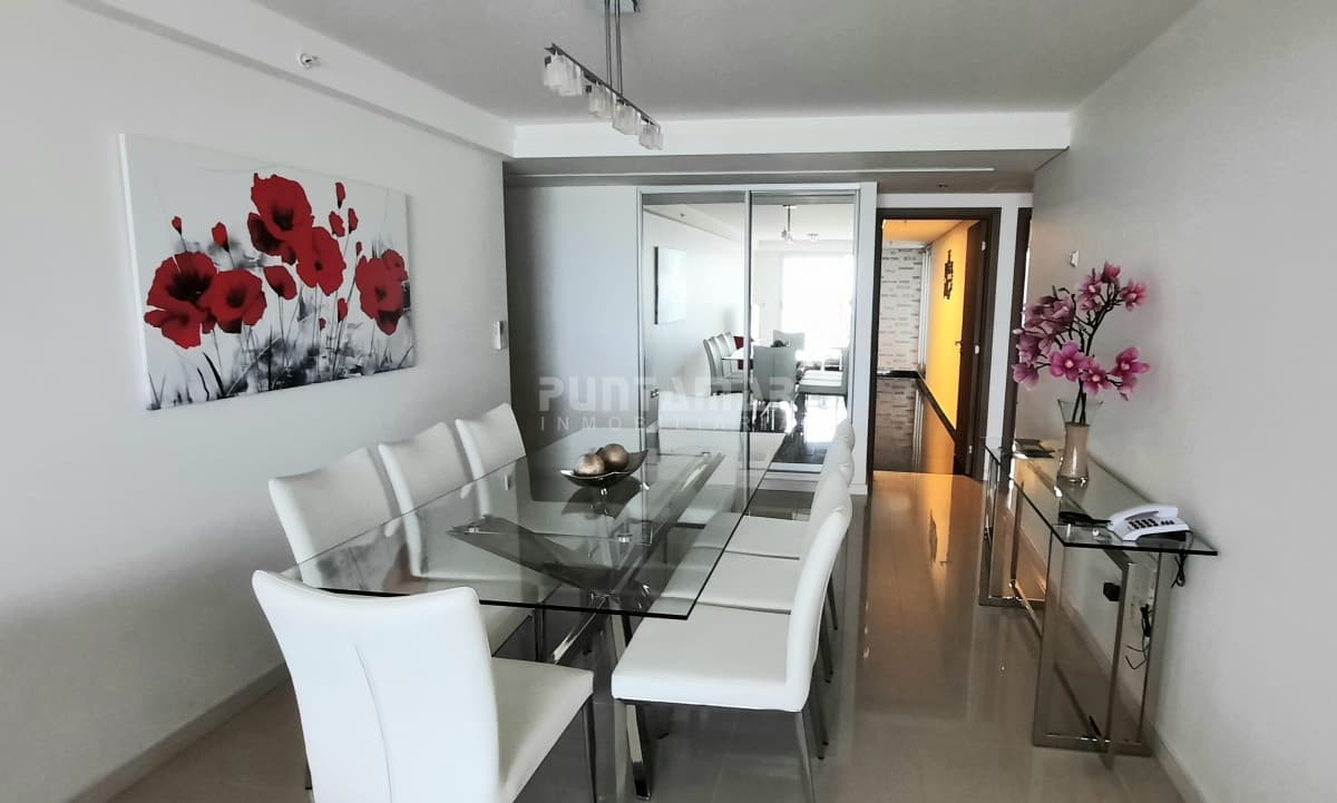 DEPARTAMENTO DE 2 DORMITORIOS EN LA BRAVA EN EDIFICIO DE CATEGORIA   -