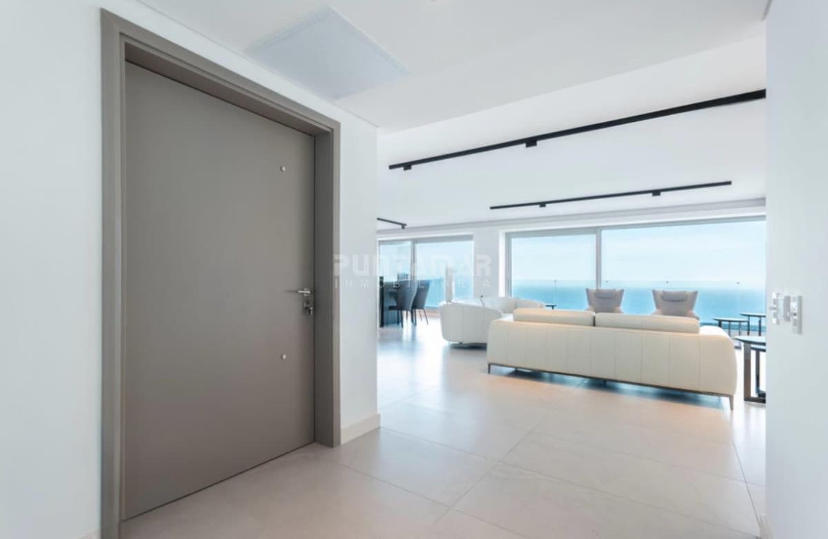 Apartamento ID.213859 - EXCLUSIVO ÚLTIMO PISO EN LE PARC III