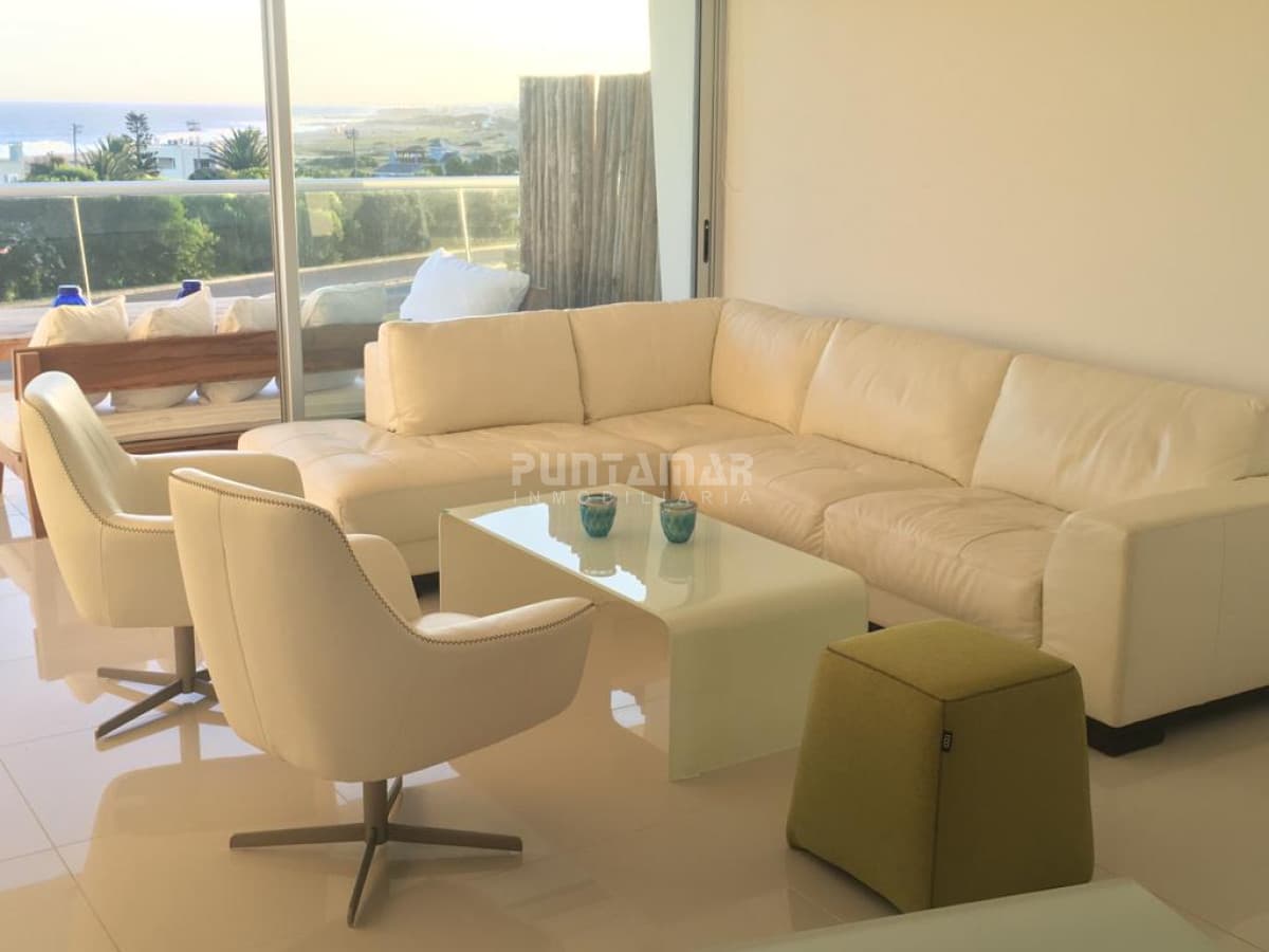 APARTAMENTO EN ALQUILER ZONA DE MANANTIALES CERCA DE PLAYA BIKINI  -