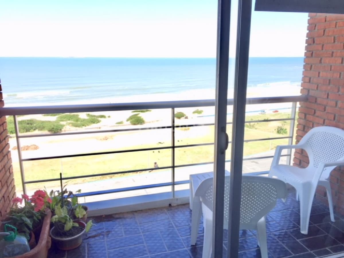 VENTA DE  APARTAMENTO DE UN DORMITORIO MARE NOSTRUM  -