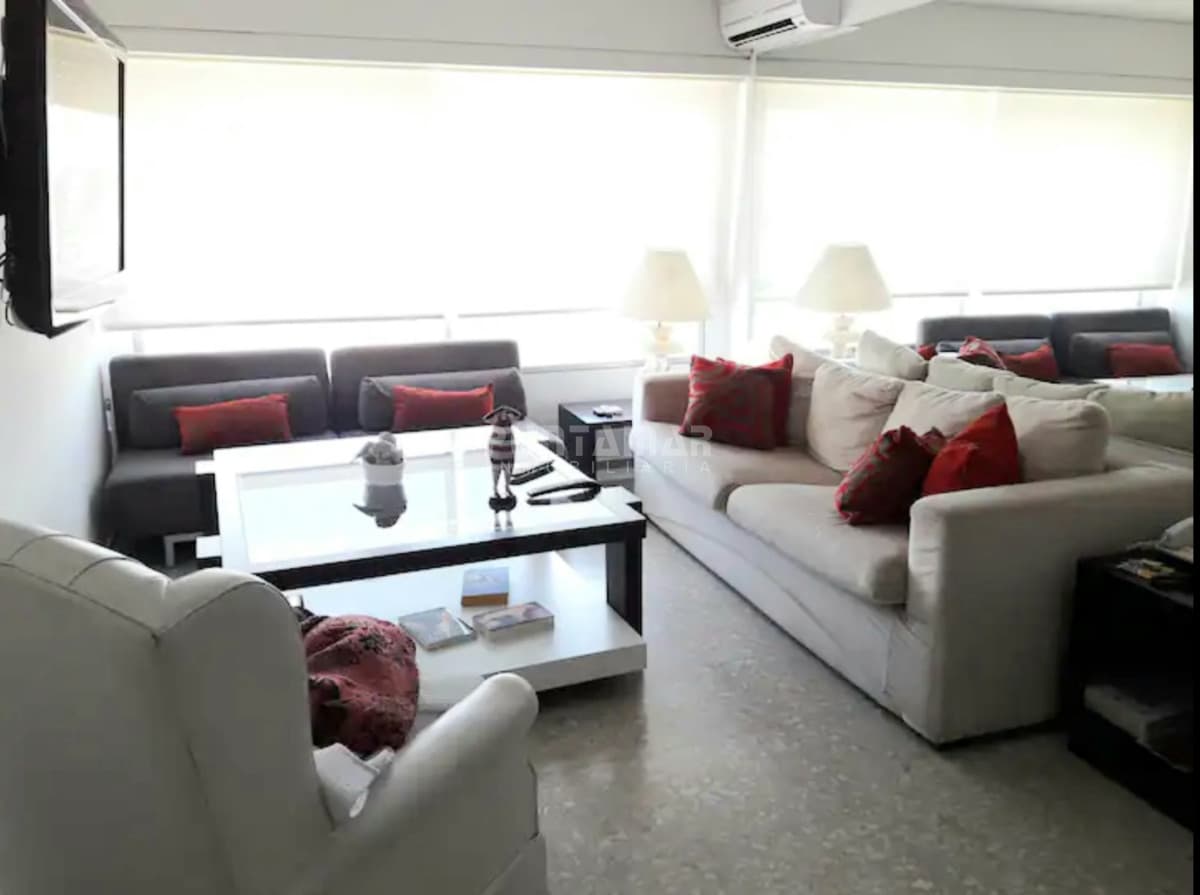 DEPARTAMENTO DE 3 DORMITORIOS EN LA PENINSULA  -