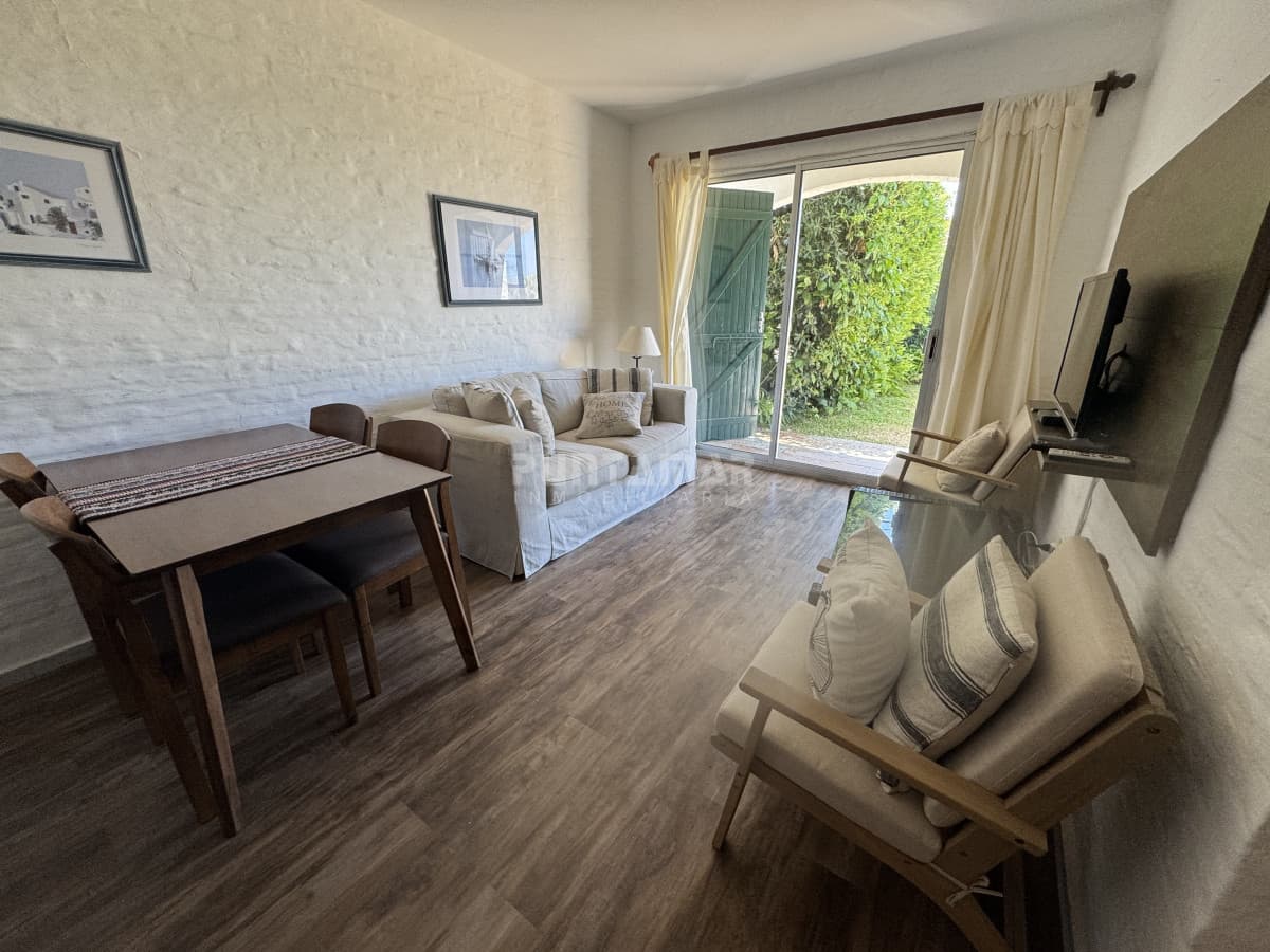 ALQUILER APARTAMENTO A PASOS DE PLAYA MONTOYA  -