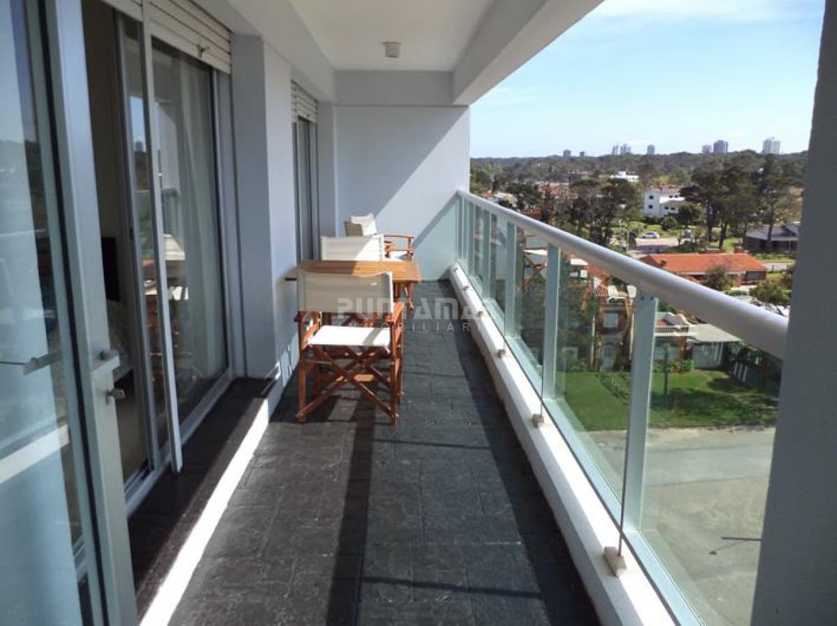 ALQUILER CONFORTABLE DEPTO DE 2 DORMS  -