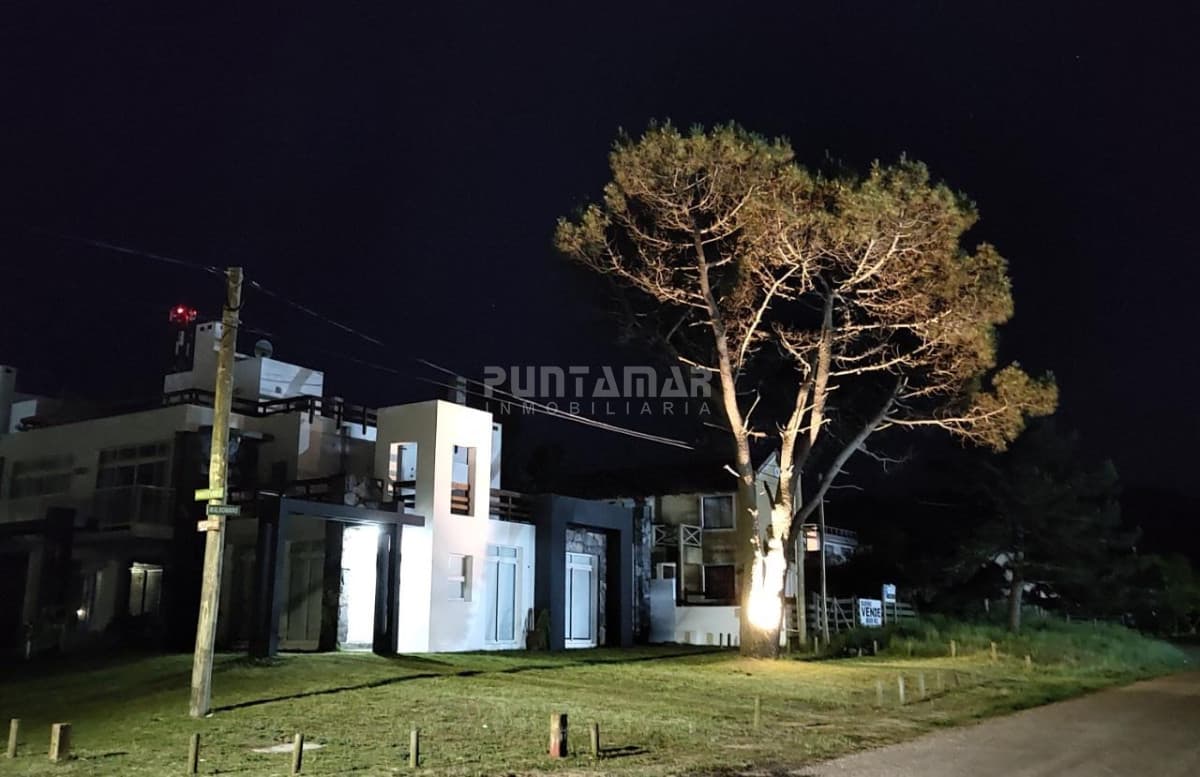 Departamento casita en Manantiales alquiler  -
