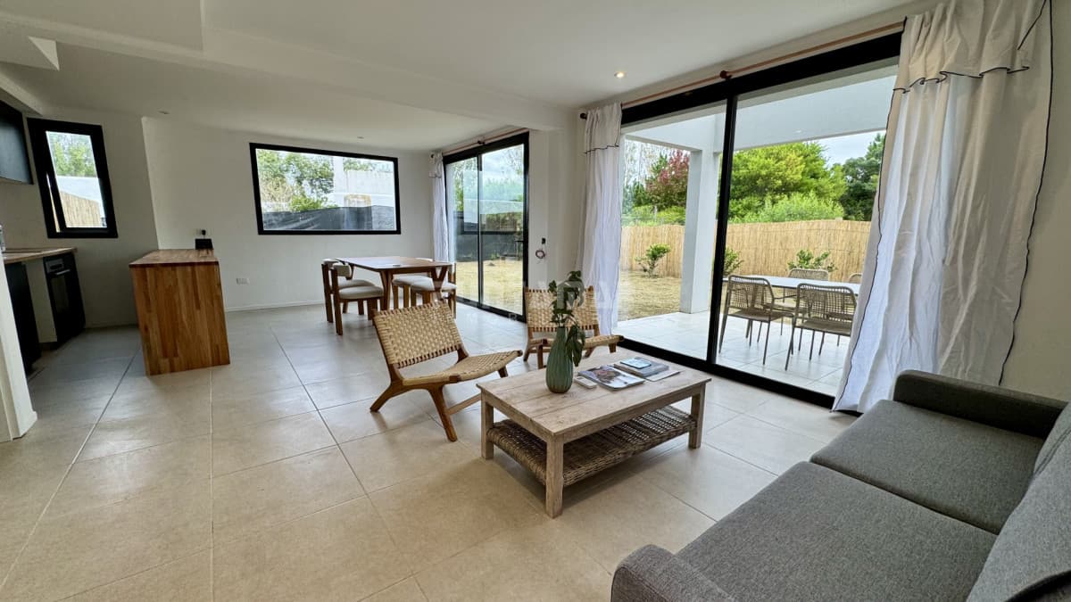 Apartamento ID.213629 - LUMINOSA CASA A ESTRENAR EN BARRA VERDE PARA VIVIR TODO EL AÑO