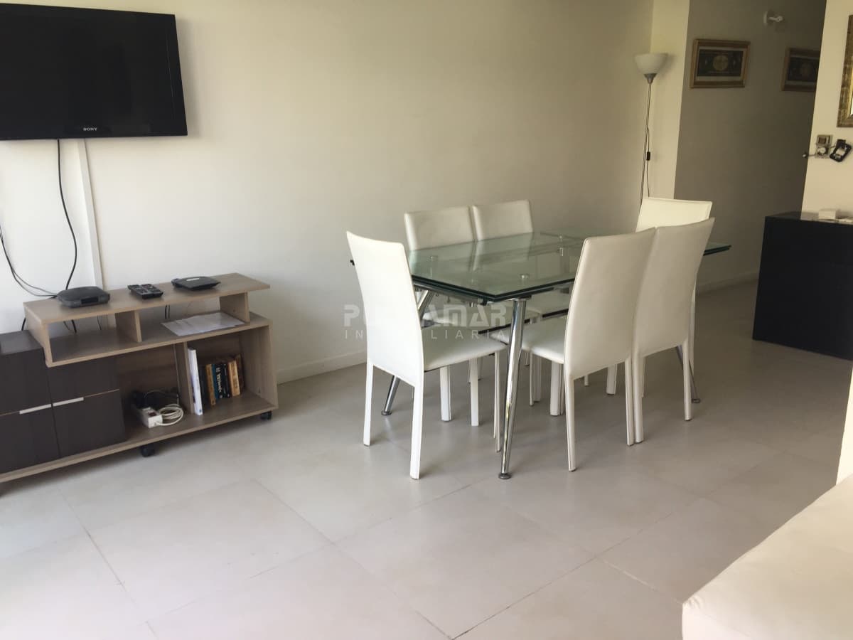 Apartamento en La Barra, 3 dormitorios *  -