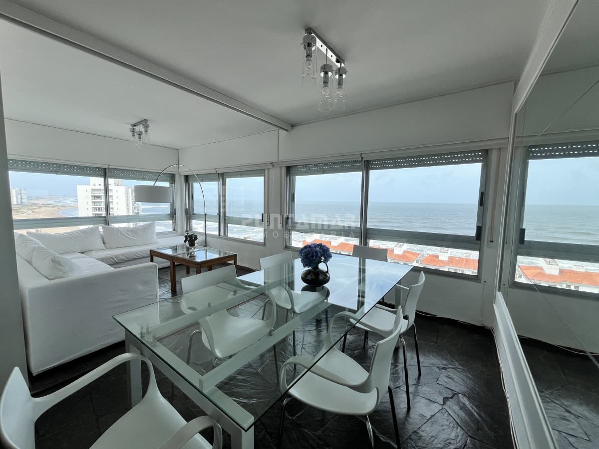 Apartamento en Punta del Este, Punta del Este  -