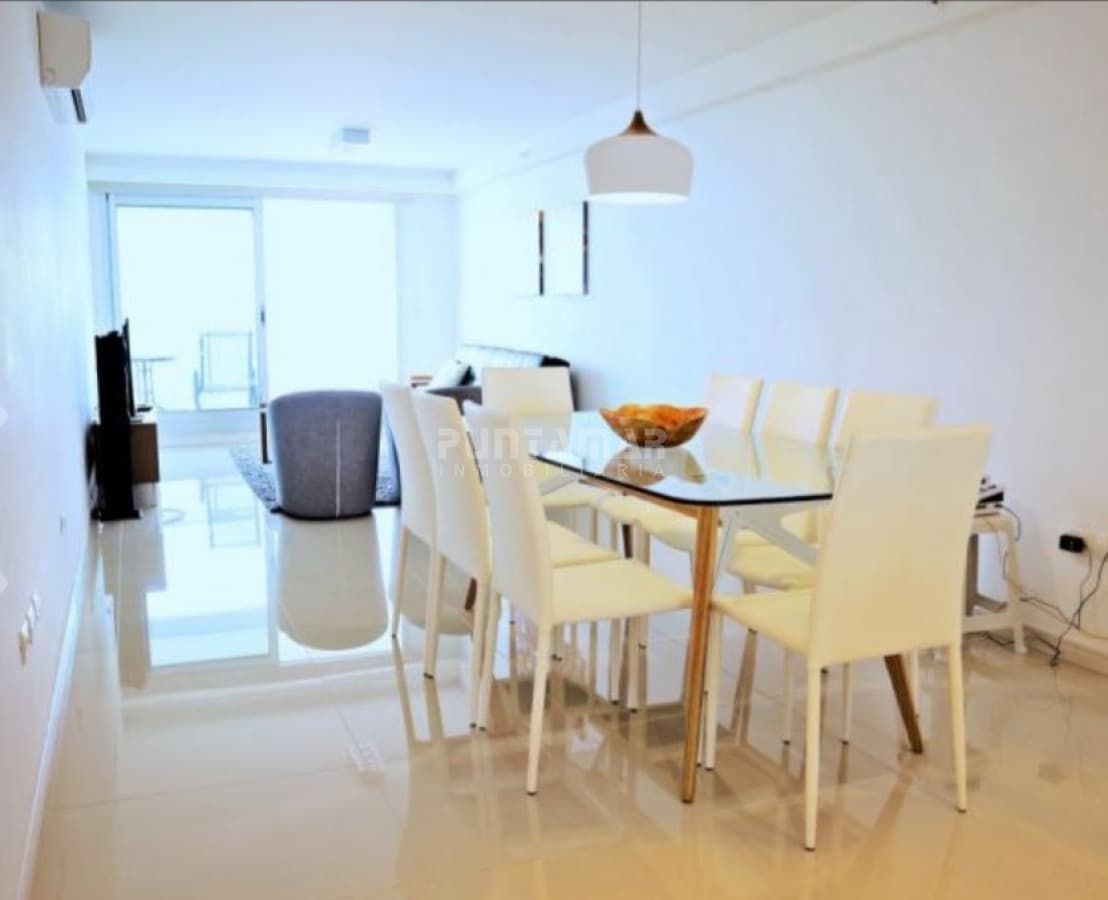 Apartamento ID.212383 - IMPORTANTE DEPARTAMENTO EN EDIFICIO DE GRAN CATEGORIA