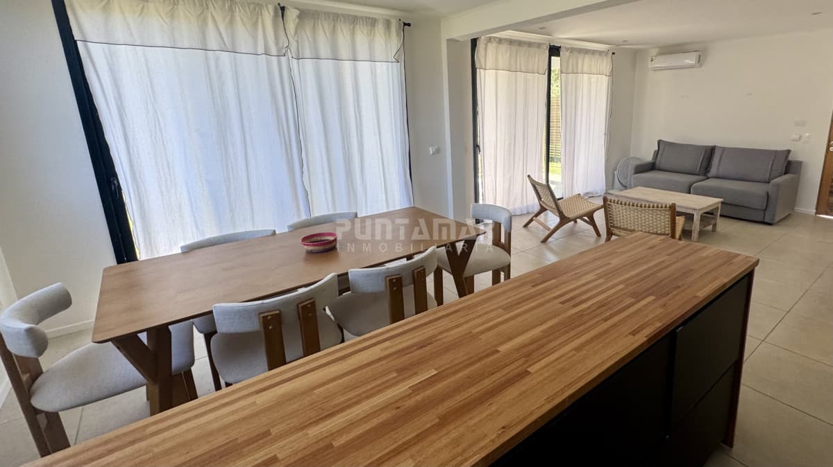 Apartamento ID.213629 - LUMINOSA CASA A ESTRENAR EN BARRA VERDE PARA VIVIR TODO EL AÑO