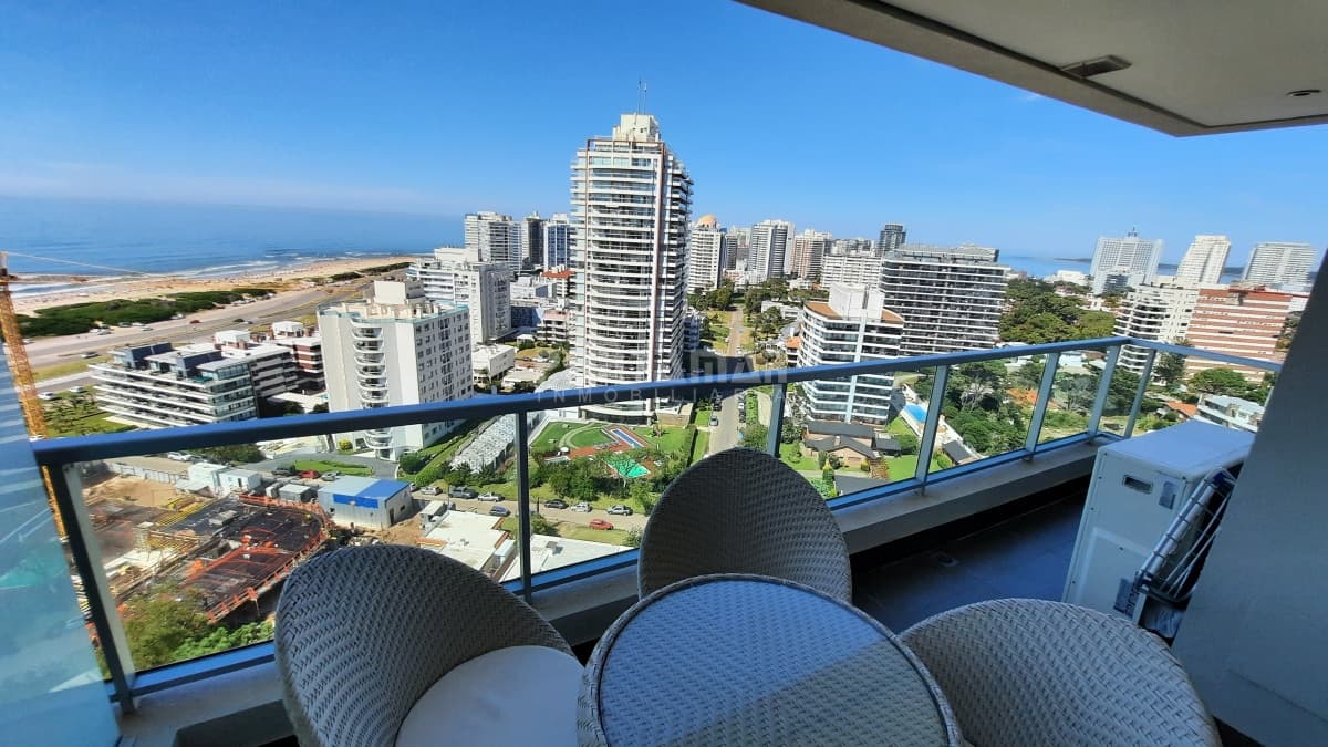 DEPARTAMENTO DE 2 DORMITORIOS EN EDIFICIO DE CATEGORIA  -
