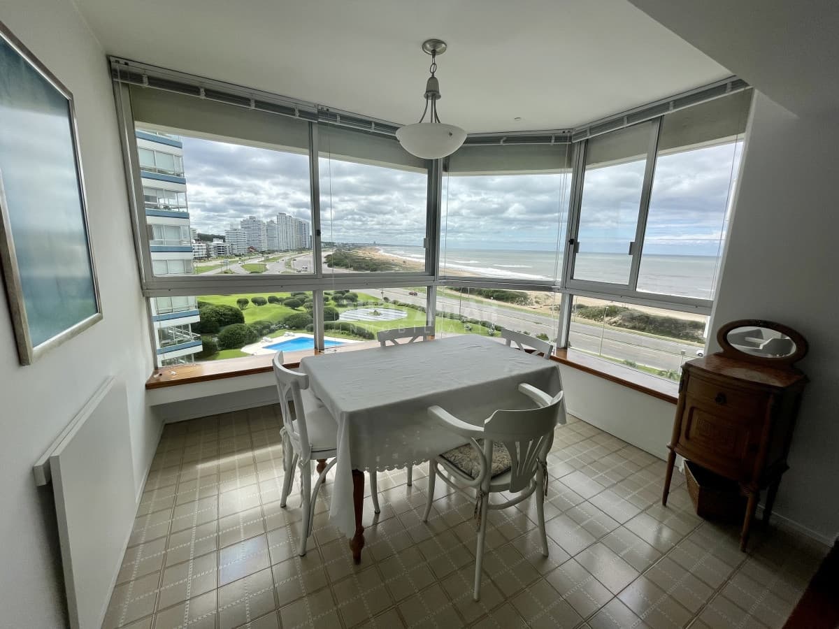 Apartamento ID.9011 - FRENTE A LA BRAVA VENTA DE DEPARTAMENTO DE DOS DORMITORIOS