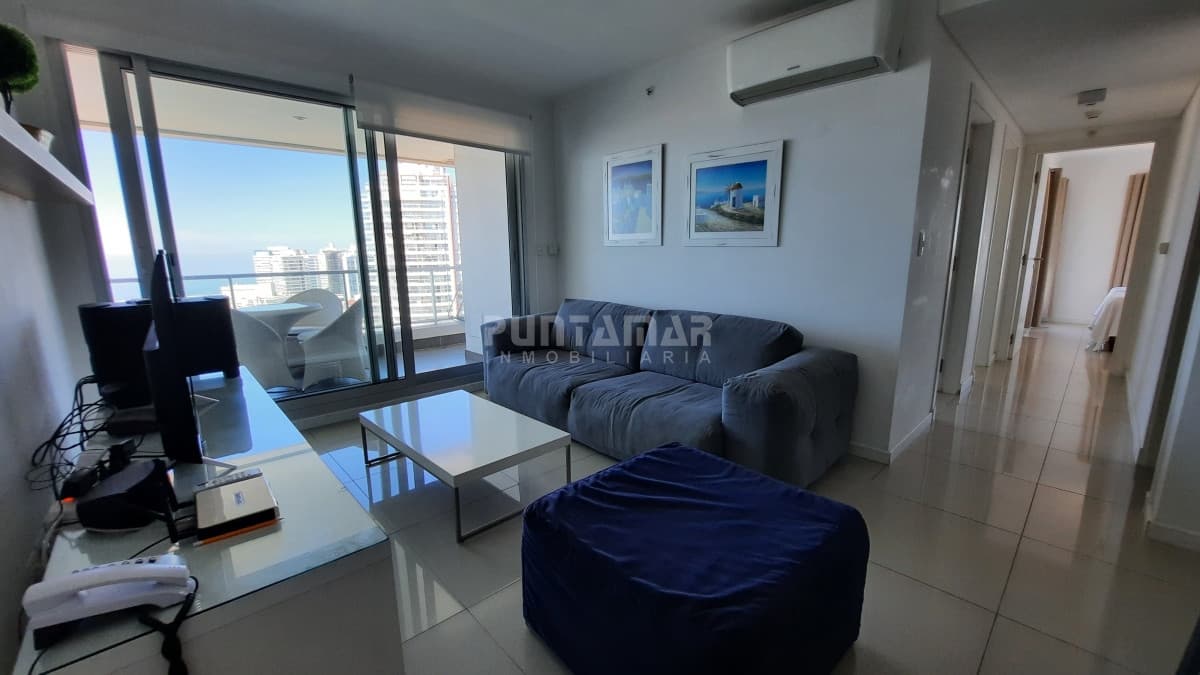 DEPARTAMENTO DE 2 DORMITORIOS EN EDIFICIO DE CATEGORIA  -