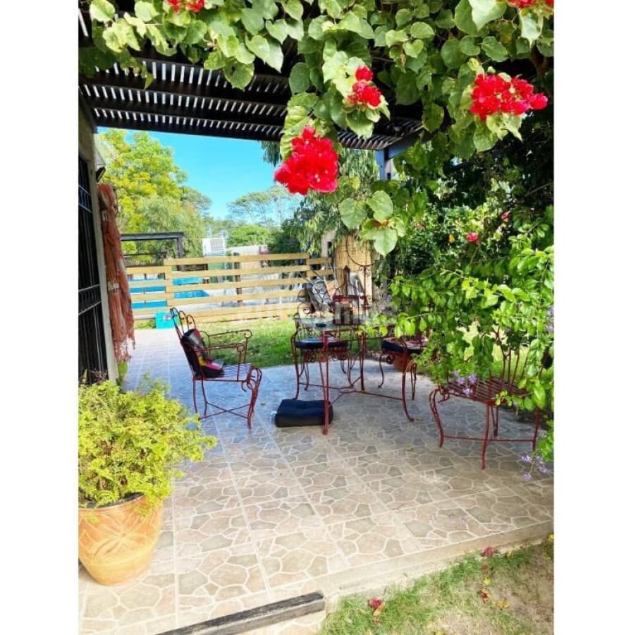 Casa ID.213852 - CASA DE 2 PLANTAS CON PISCINA