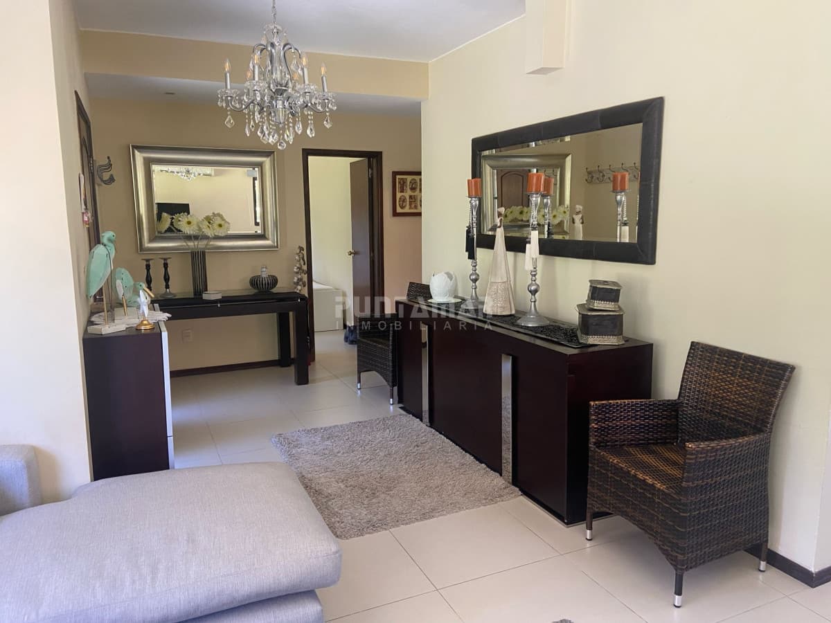 CASA DE 2 PLANTAS EN RINCON DEL INDIO  -