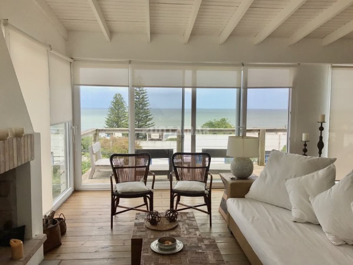 Casa en alquiler en La Barra, 4 dormitorios, piscina  -