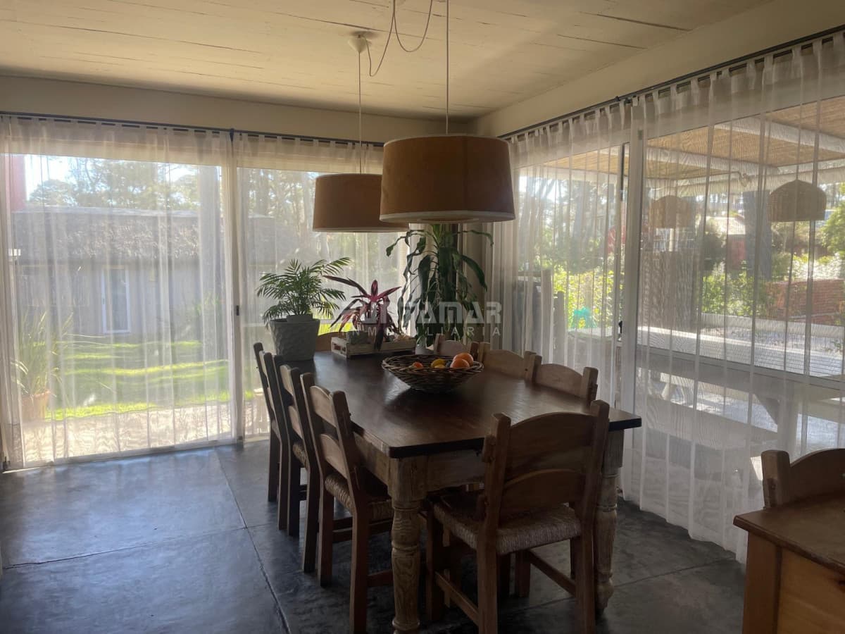 Casa en alquiler en Montoya  -