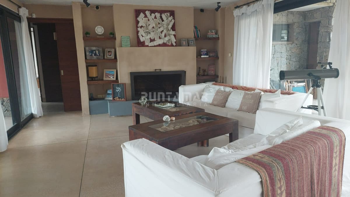 Casa en alquiler en El Quijote  -