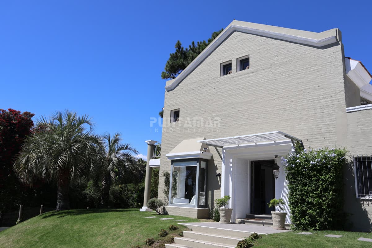 Casa ID.212677 - IMPORTANTE CASA DE 2 PLANTAS EN LA BARRA, MONTOYA