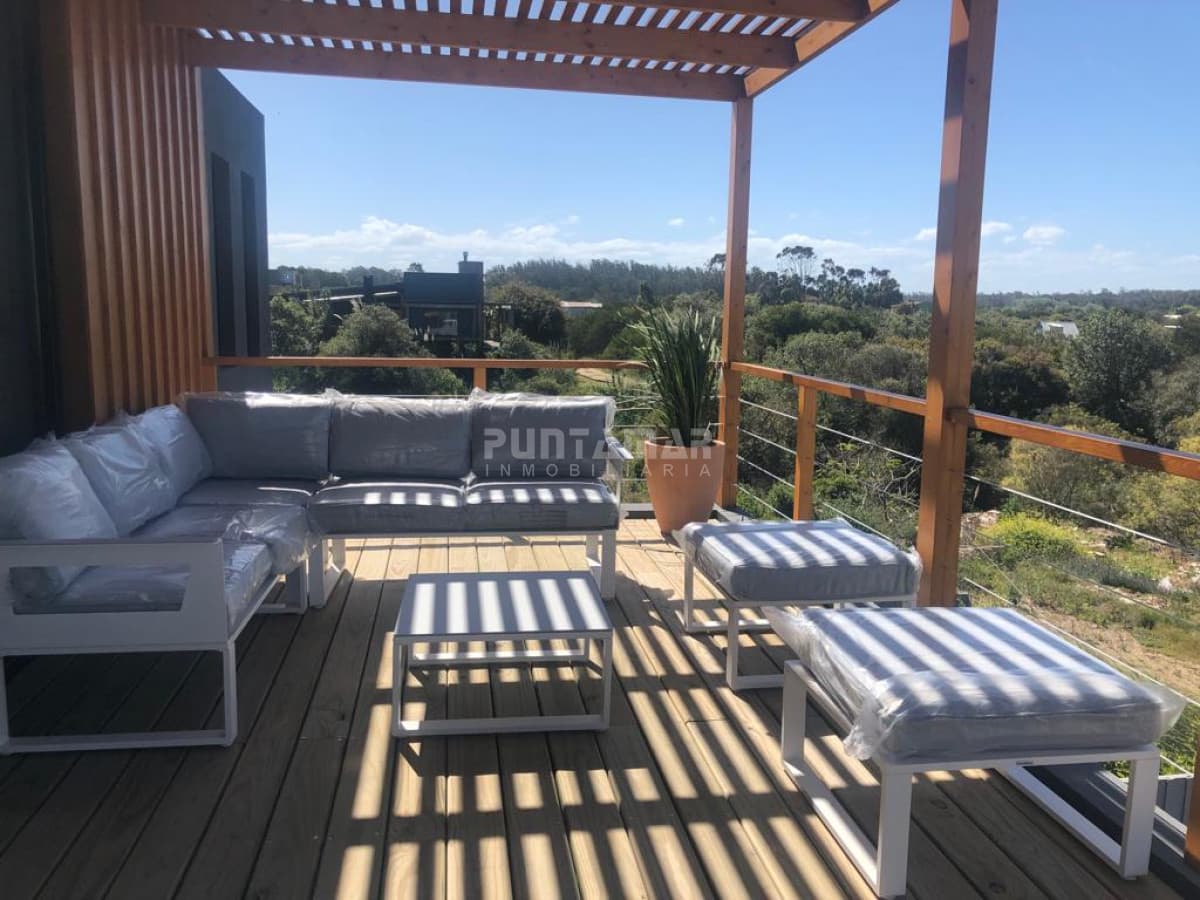 Casa en alquiler con piscina Manantiales  -