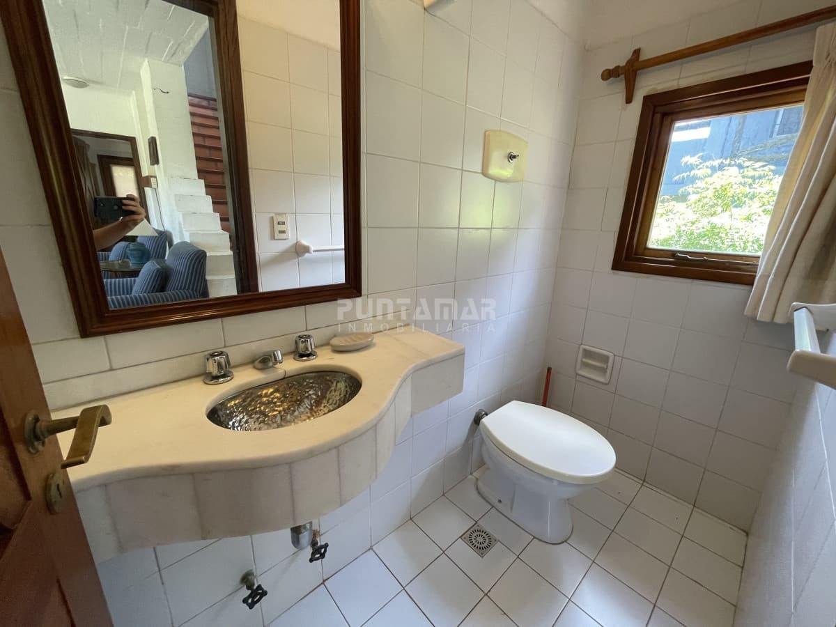 ALQUILER CASA DE 2 PLANTAS EN LA BARRA CON PISCINA  -