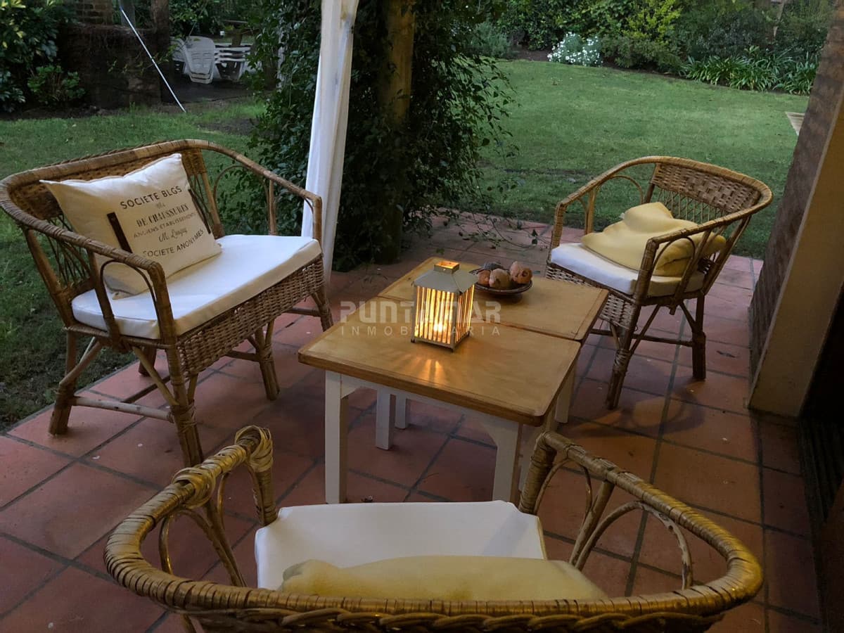 ALQUILER CASA CON PISCINA EN LA BARRA   -